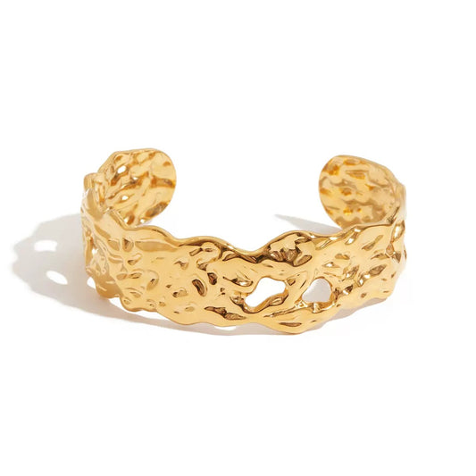 GOLD LACE CUFF